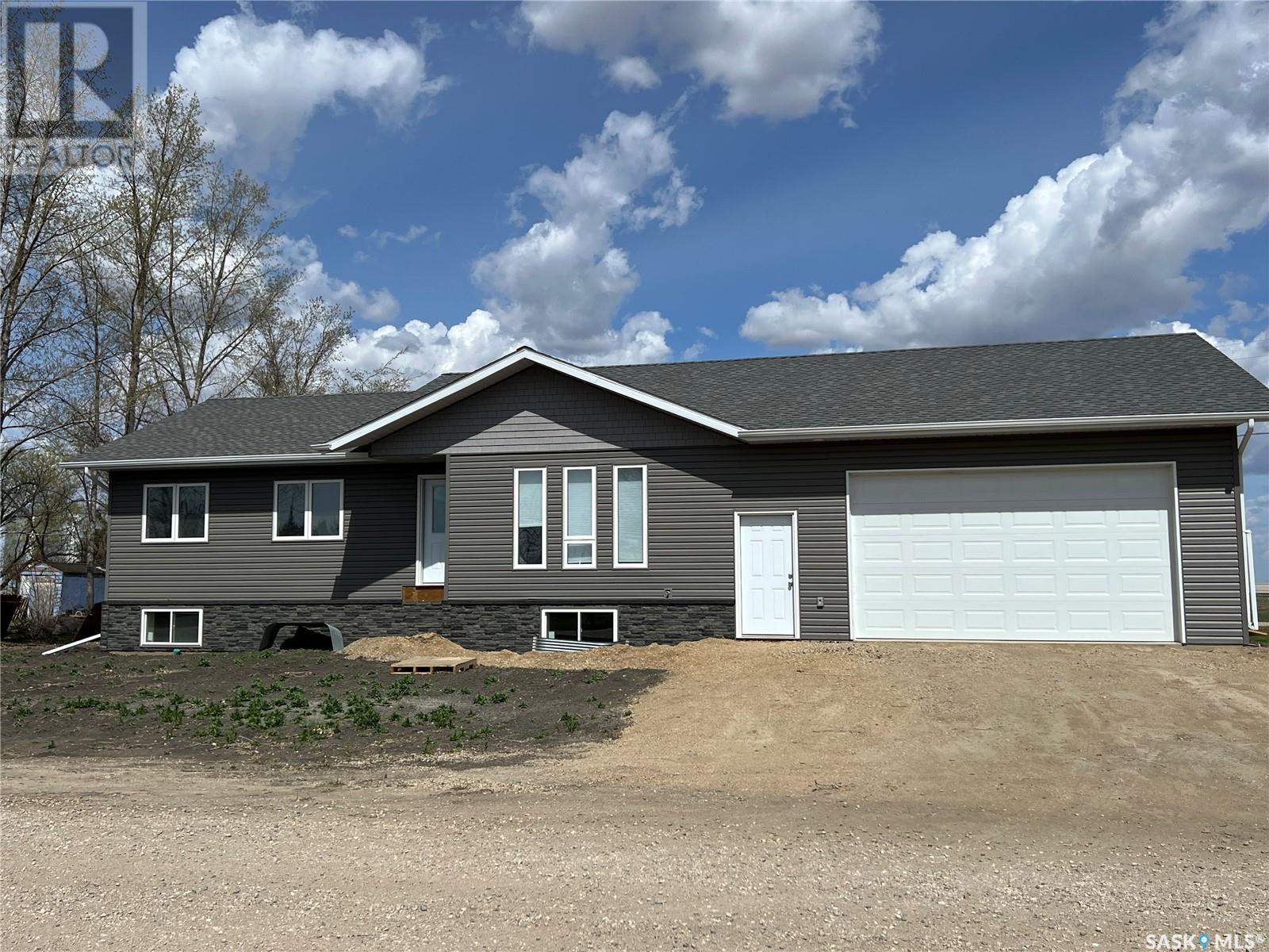 109 First Street Property Photo 3