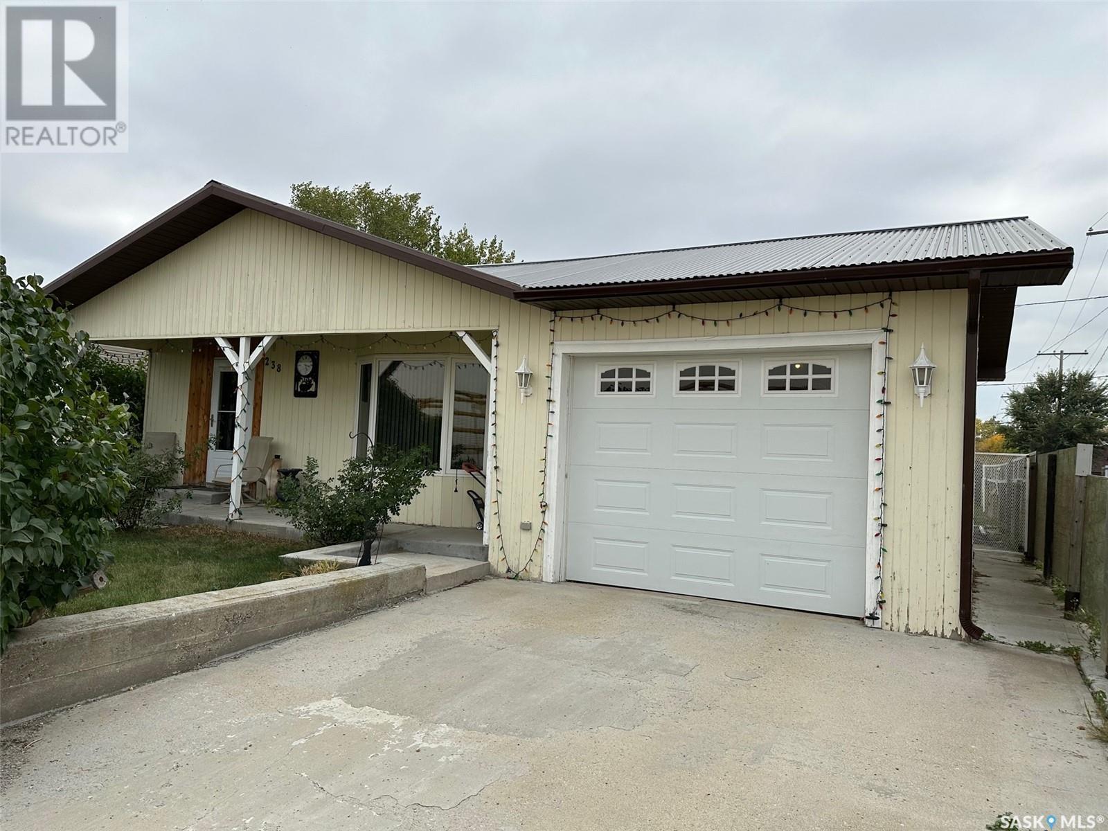 238 Young Street Property Photo