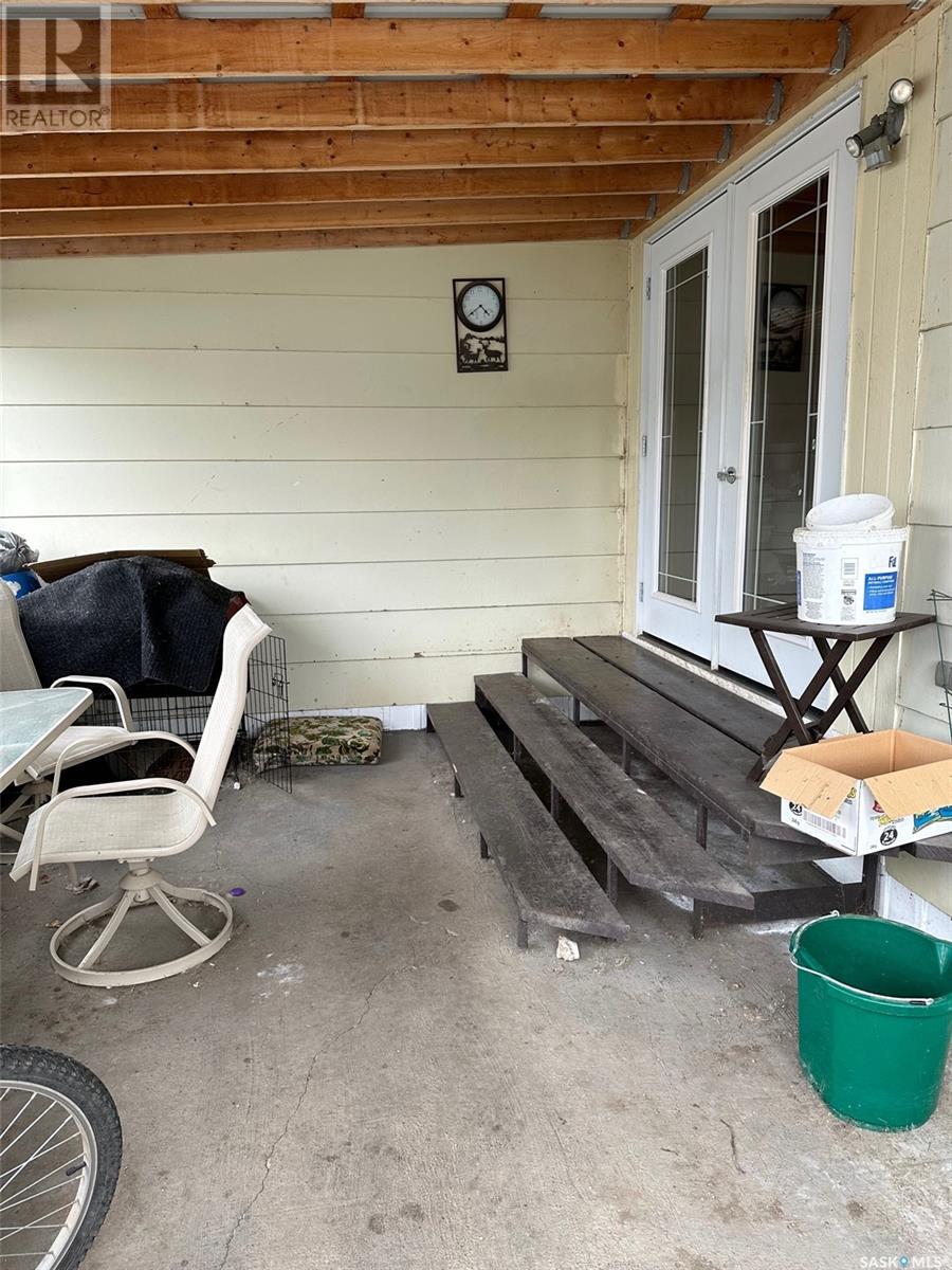 238 Young Street Property Photo 27