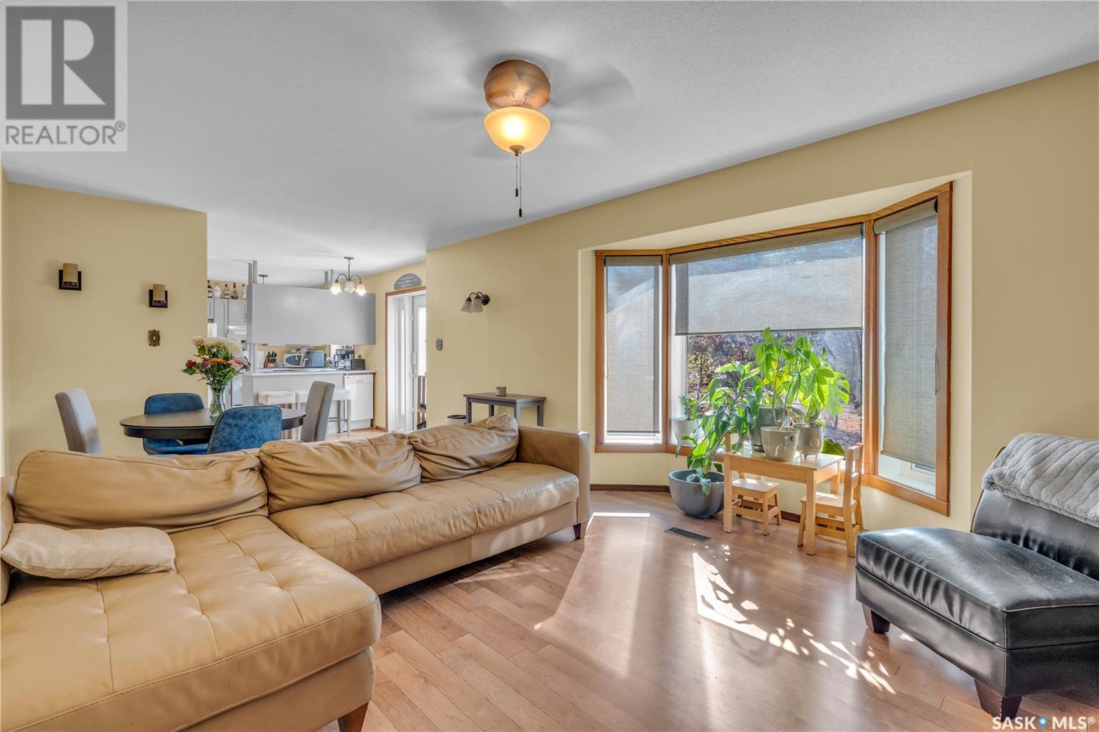 901 Connaught Avenue Property Photo 18