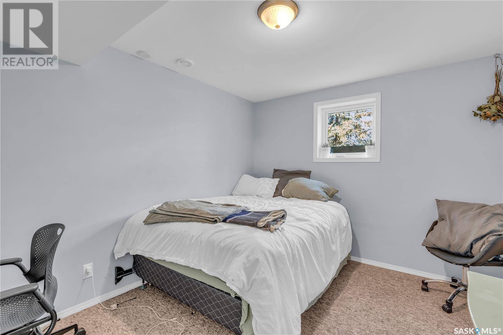 901 Connaught Avenue Property Photo 23