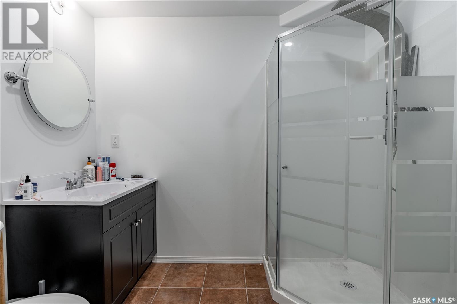 901 Connaught Avenue Property Photo 28