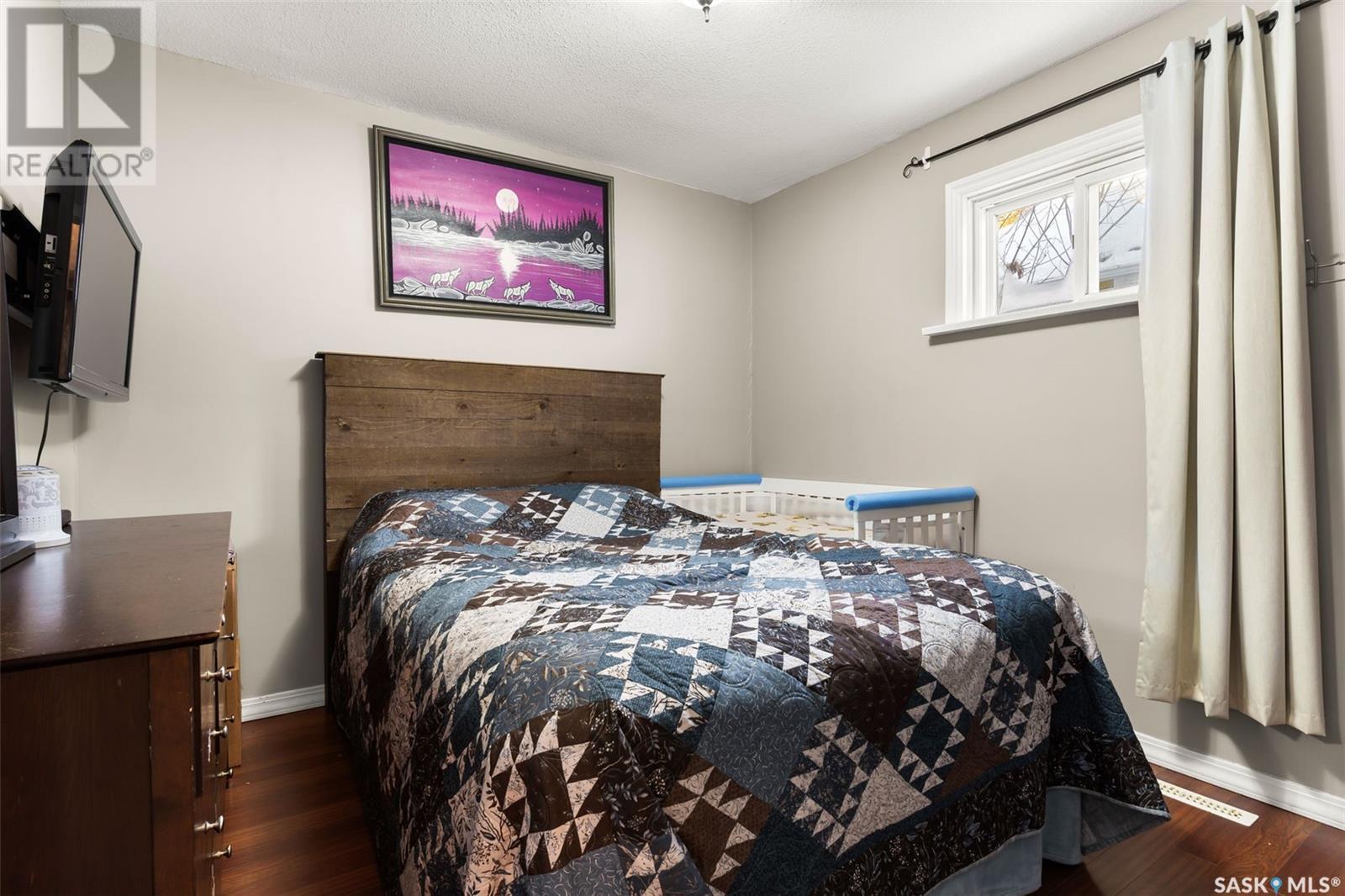 1271 Mctavish Street Property Photo 16