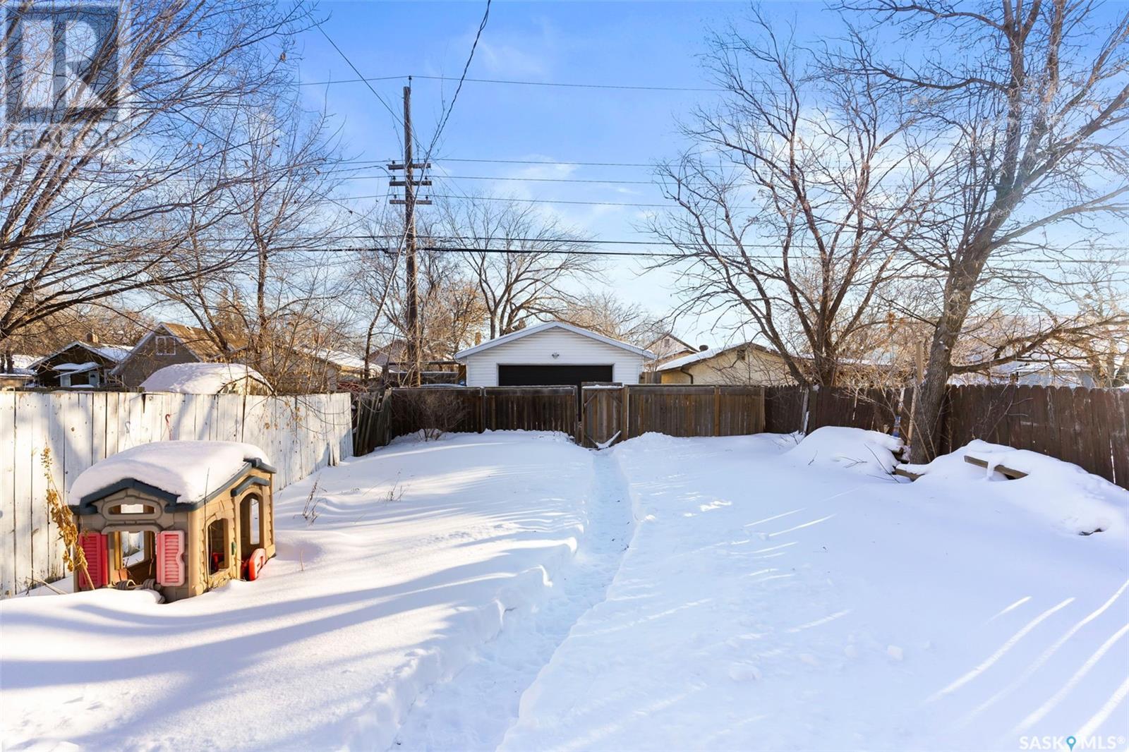 1271 Mctavish Street Property Photo 22