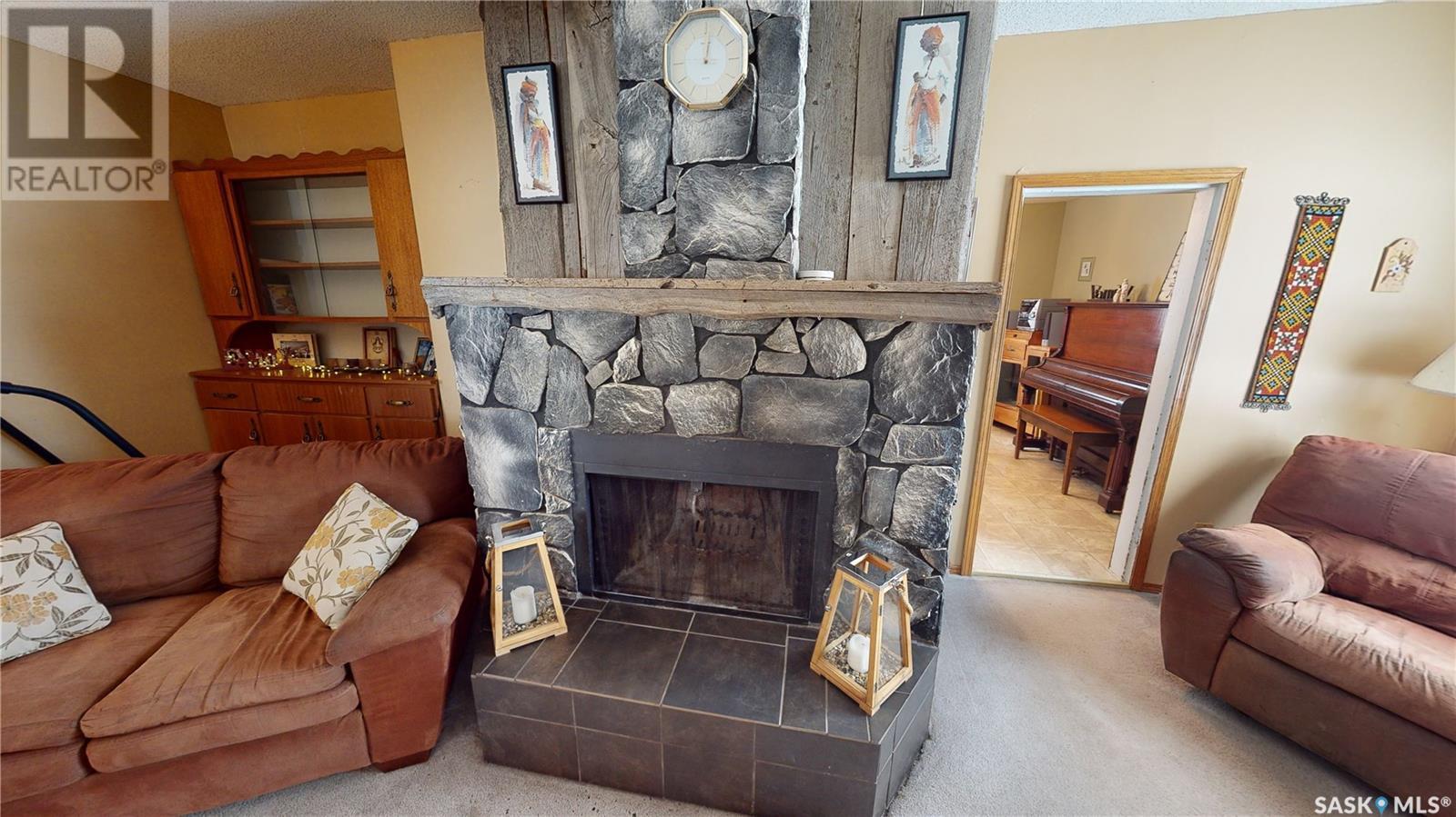 319 Carlyle Street Property Photo 14