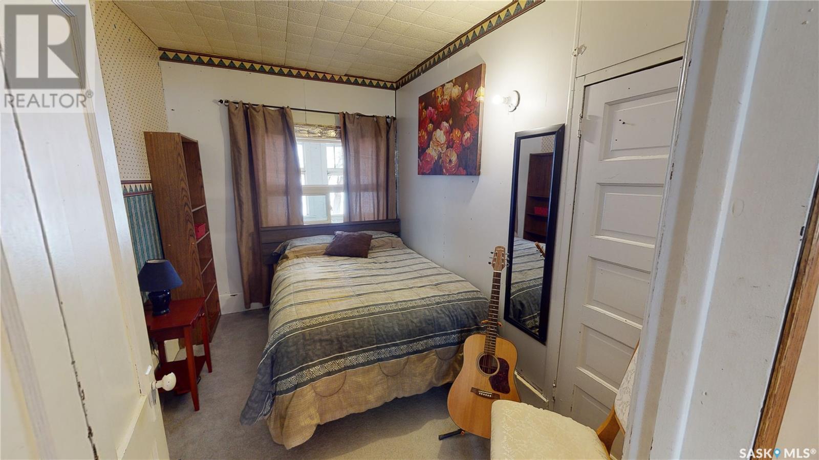 319 Carlyle Street Property Photo 16