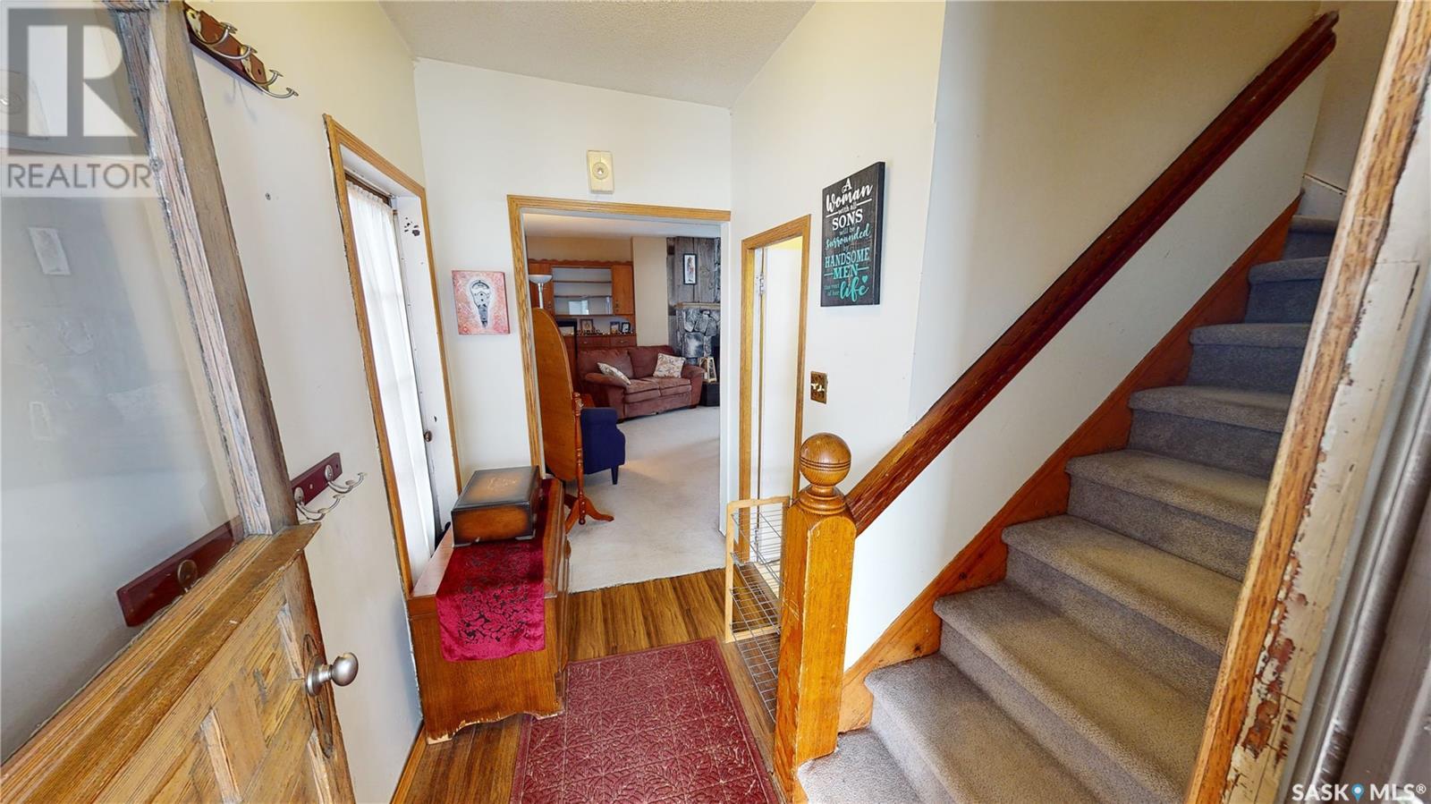 319 Carlyle Street Property Photo 18