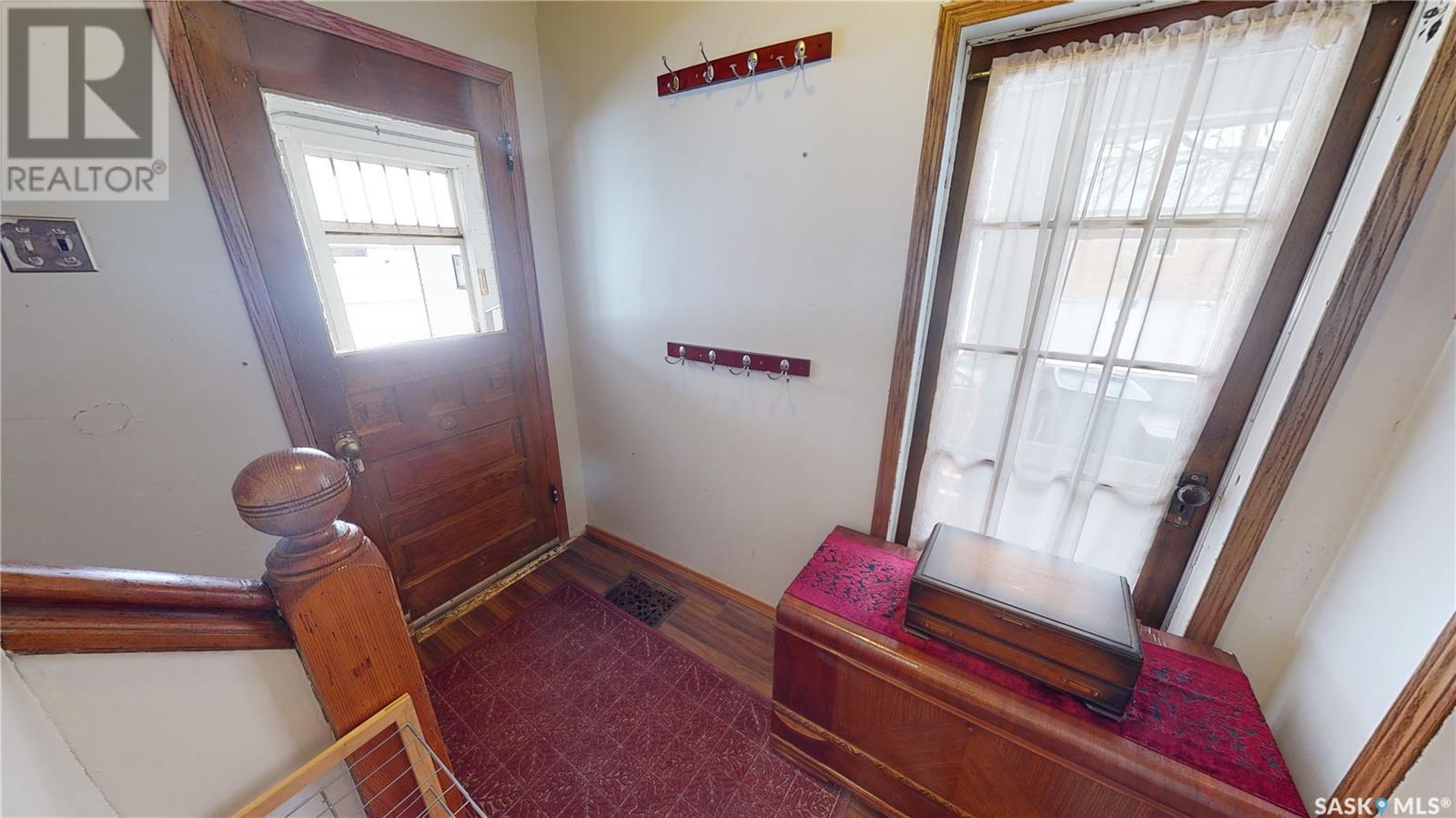 319 Carlyle Street Property Photo 19