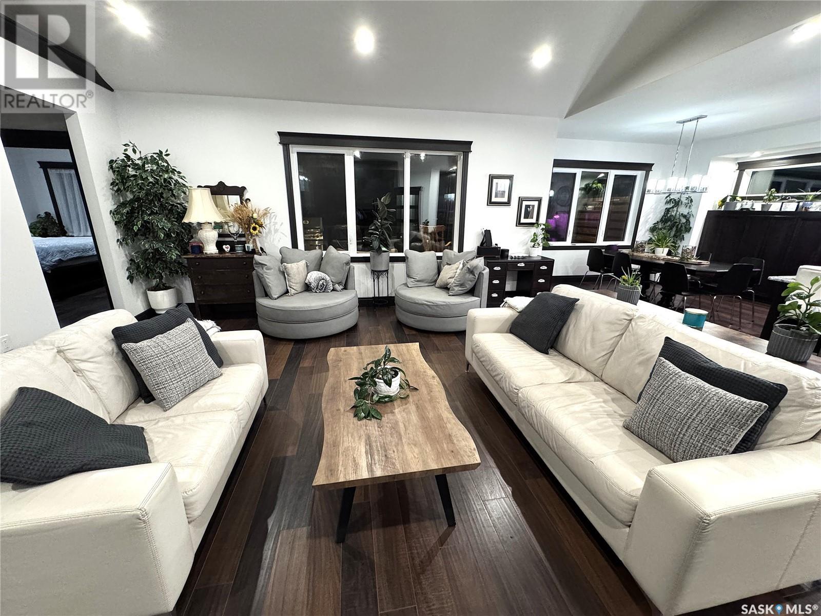 7 Pape Drive Property Photo 8