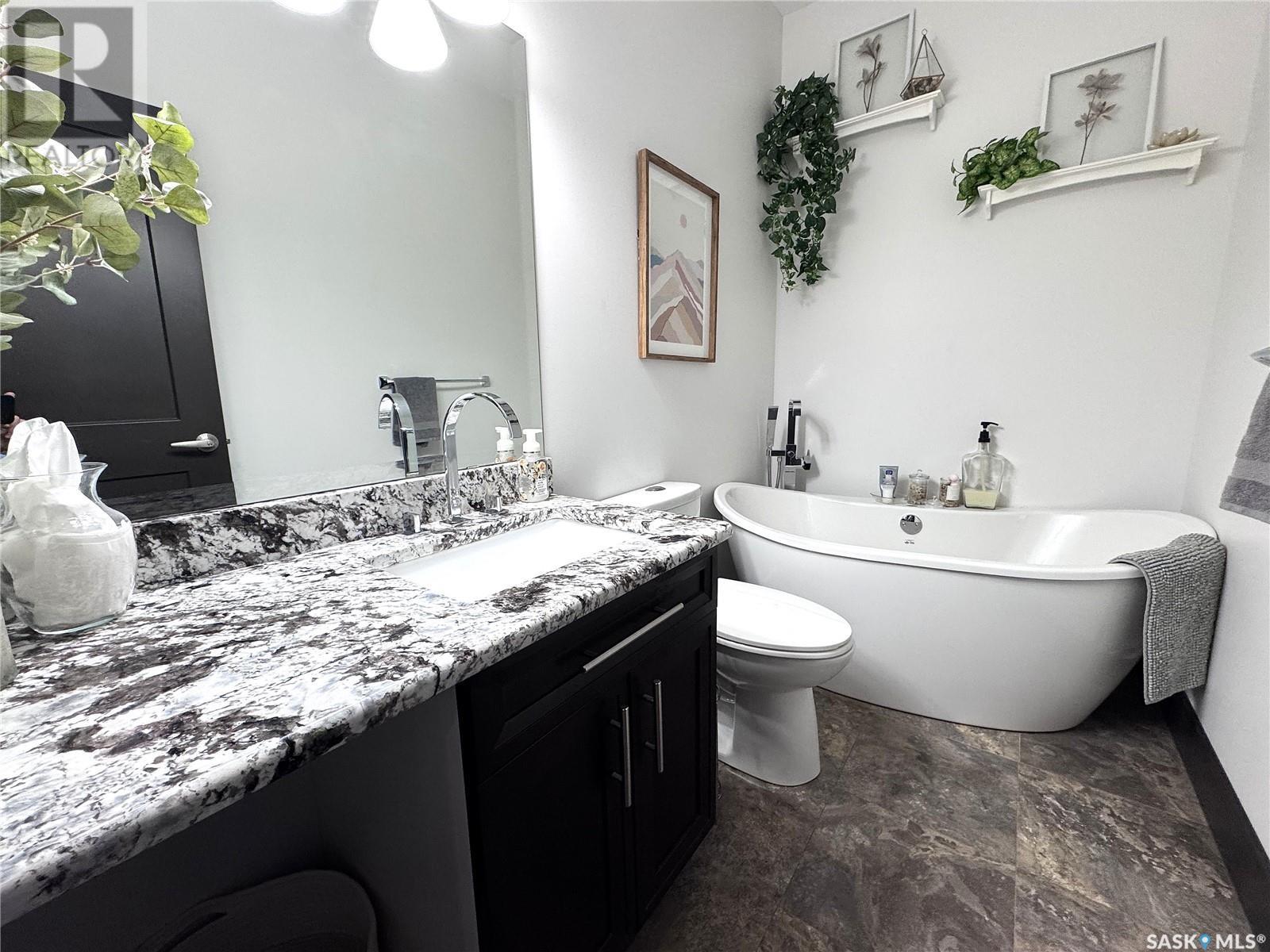 7 Pape Drive Property Photo 20