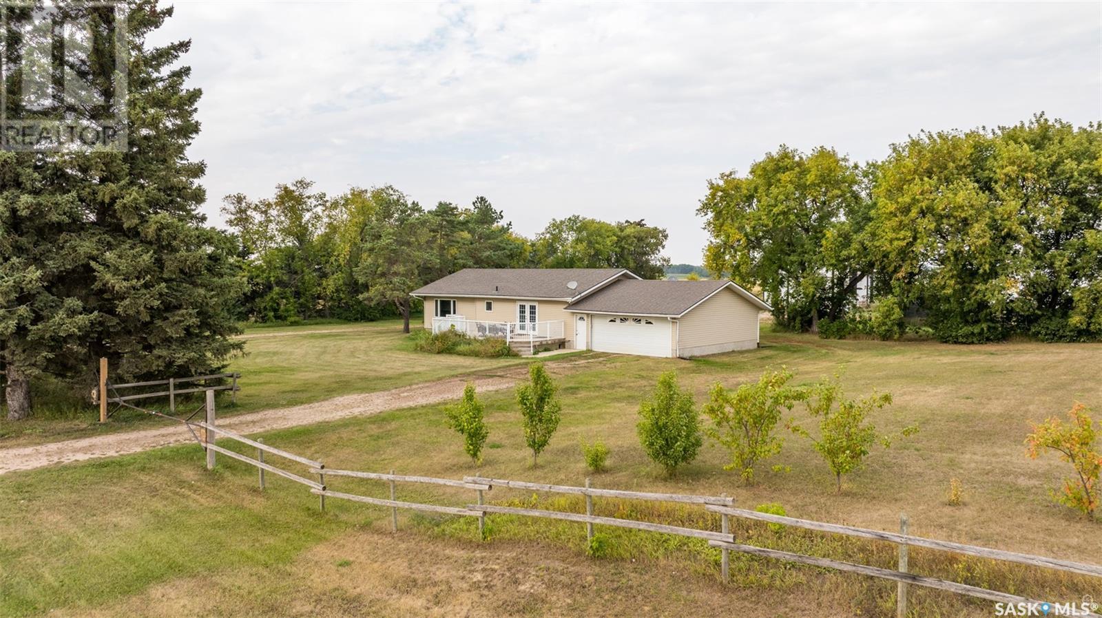Campbell Road Acreage Property Photo 1