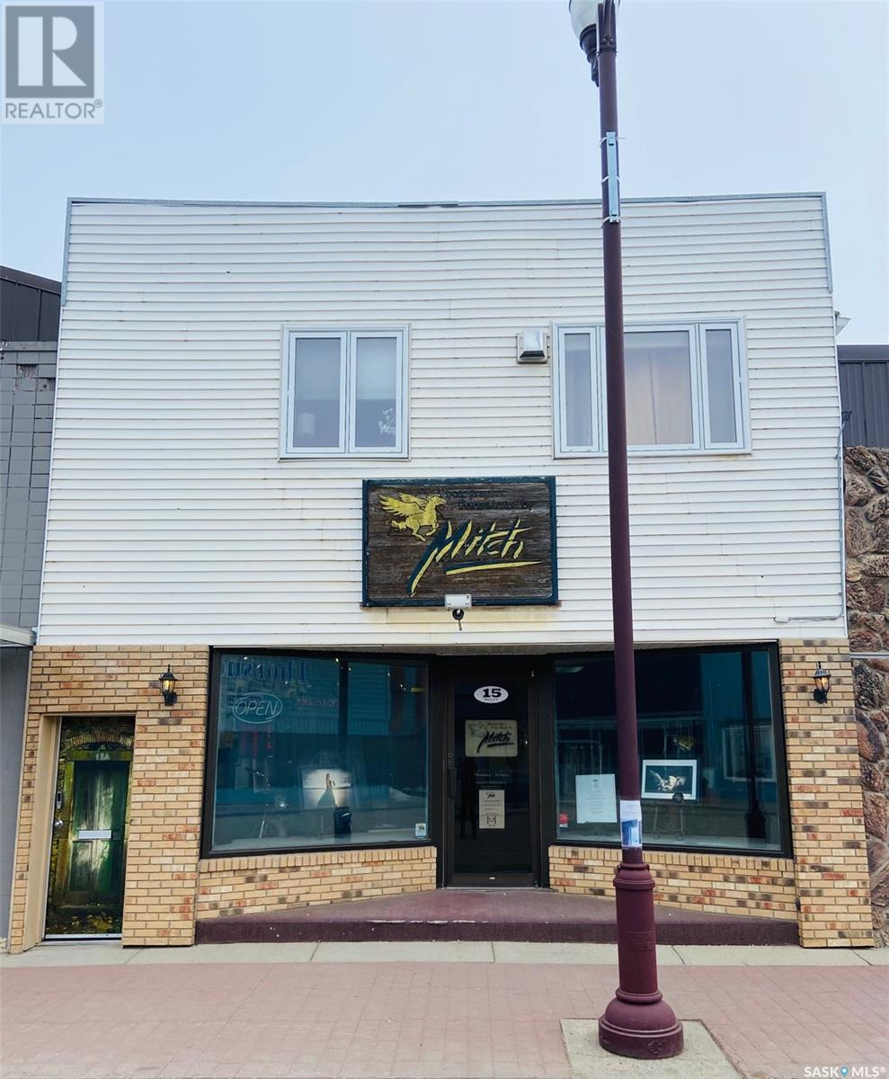 15 Betts Avenue Property Photo 1