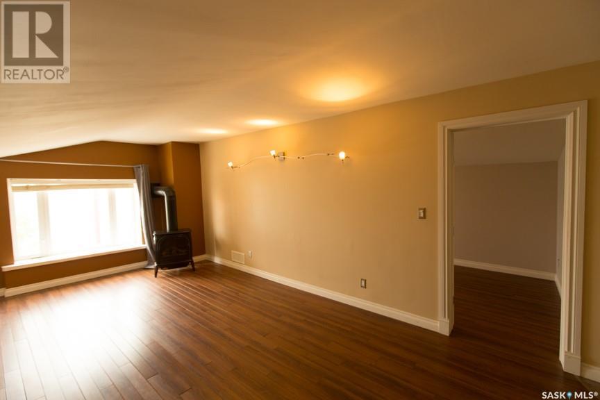 15 Betts Avenue Property Photo 2