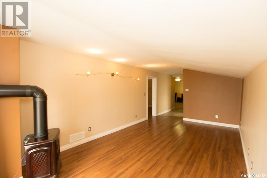 15 Betts Avenue Property Photo 3