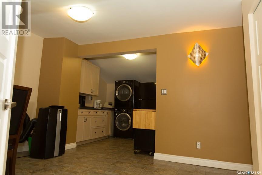 15 Betts Avenue Property Photo 11