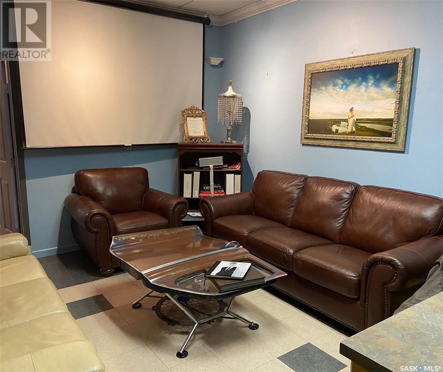 15 Betts Avenue Property Photo 13