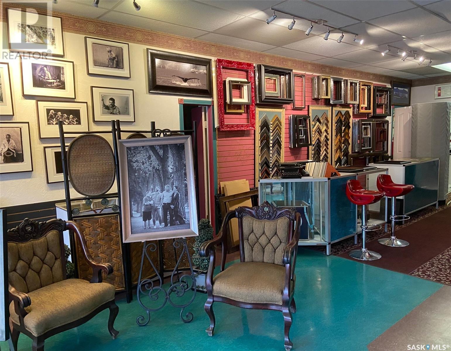 15 Betts Avenue Property Photo 14