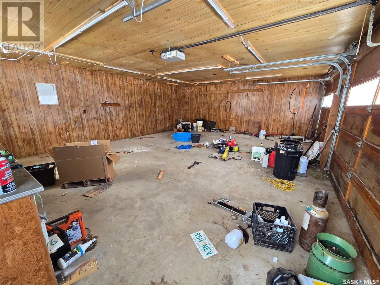 33 4th Avenue E Property Photo 20