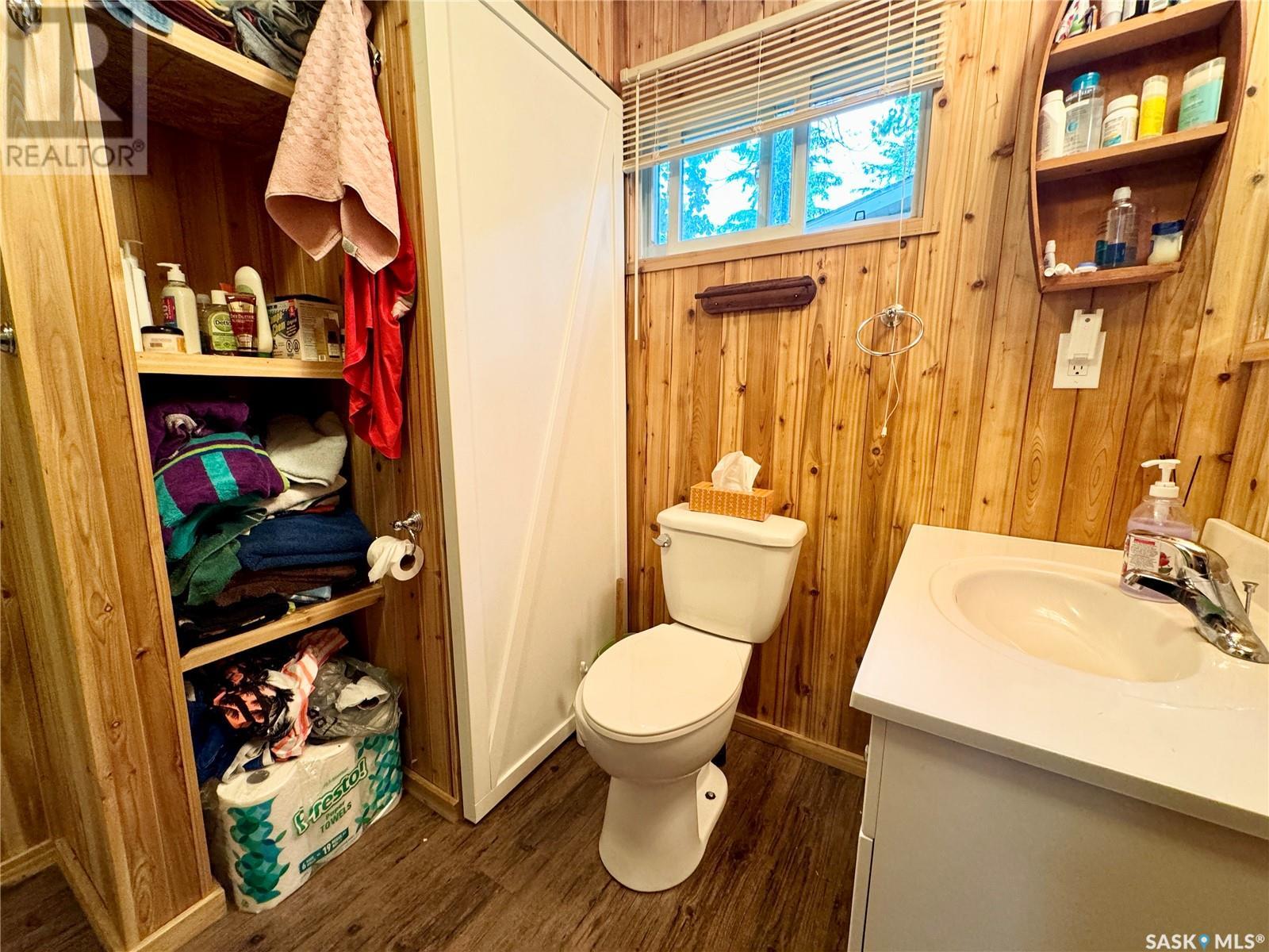 19 Mathews Crescent Property Photo 10