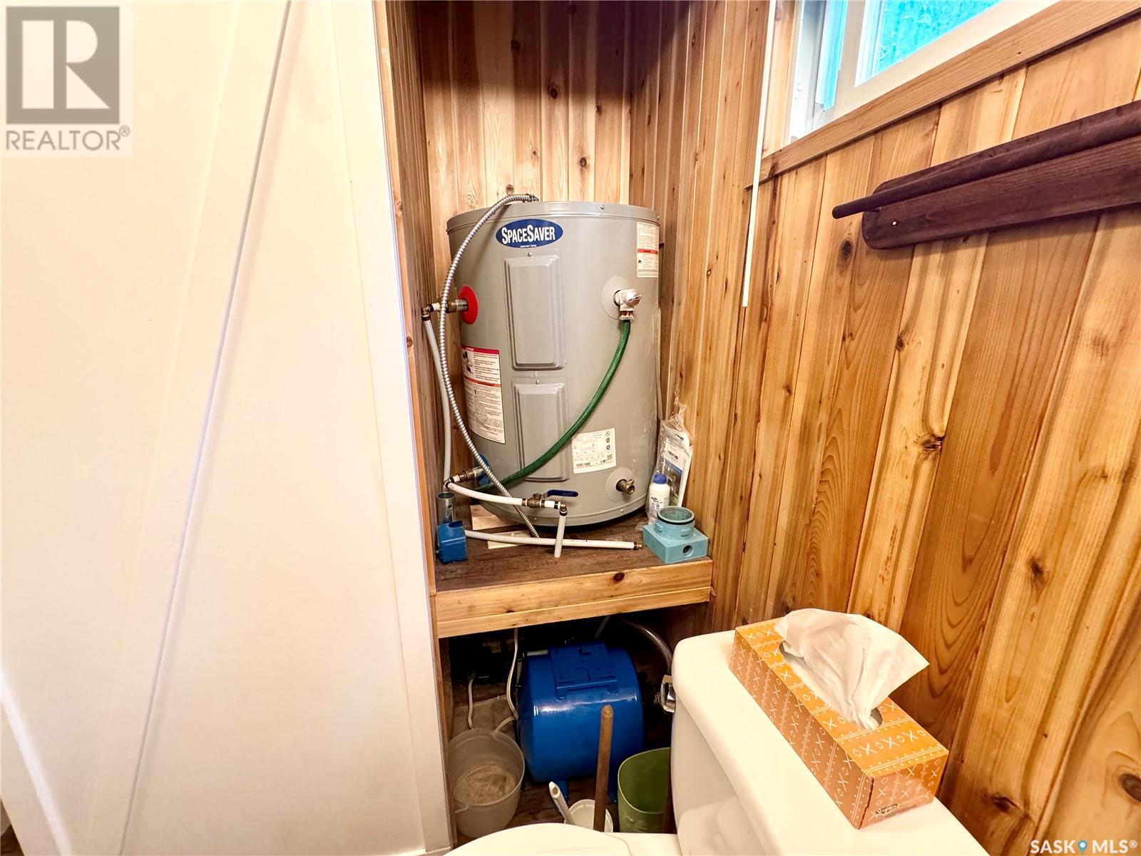 19 Mathews Crescent Property Photo 34