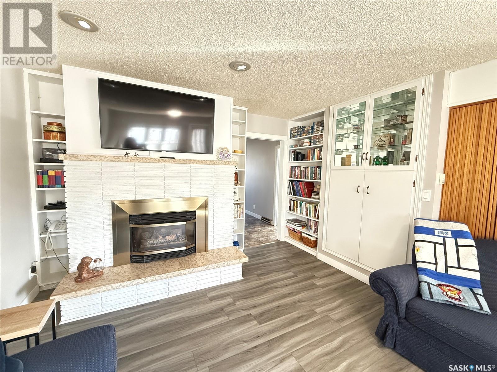 401 5th Street Ne Property Photo 7