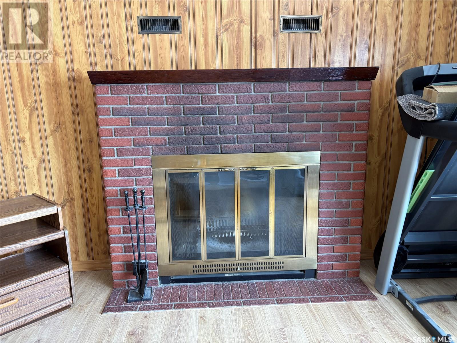 304 3rd Street N Property Photo 10