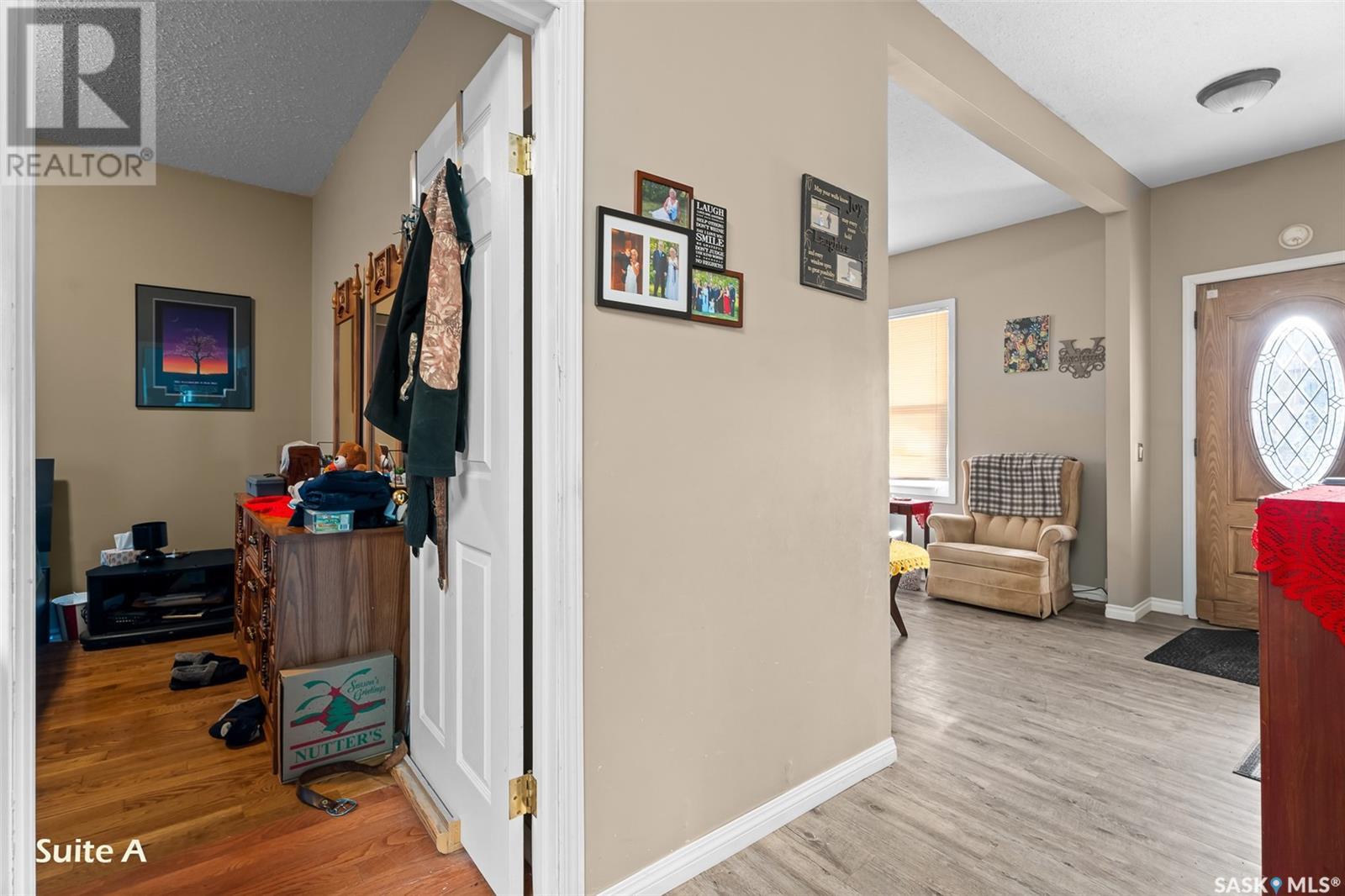 630 Athabasca Street W Property Photo 6
