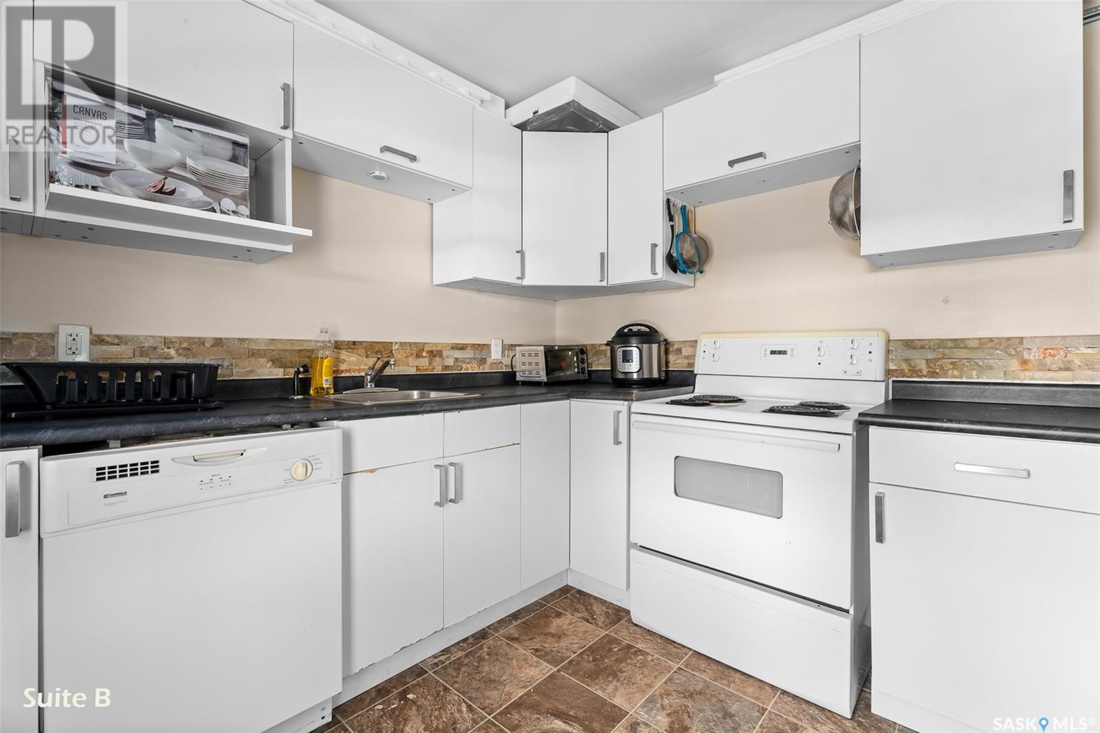 630 Athabasca Street W Property Photo 19