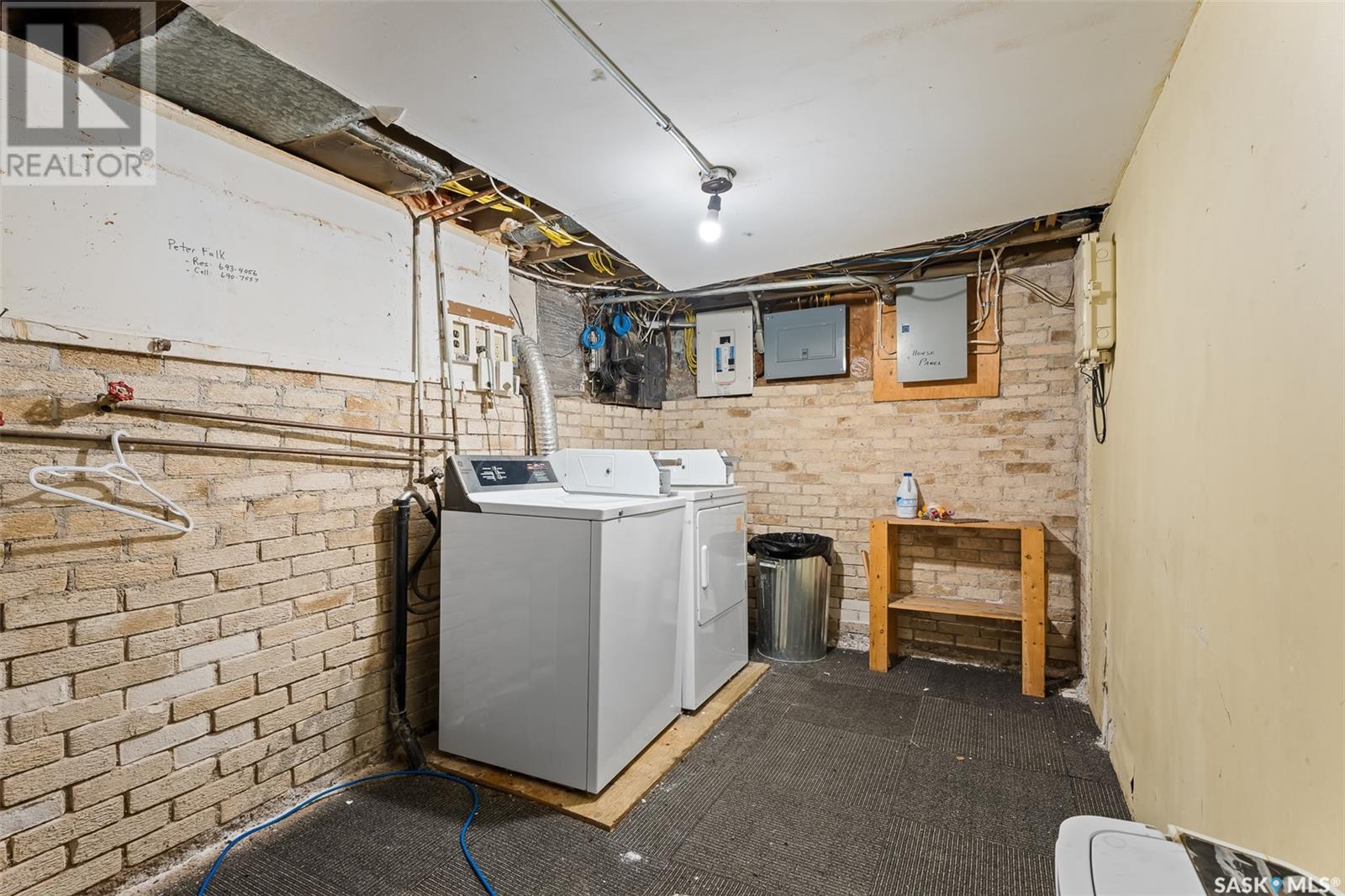 630 Athabasca Street W Property Photo 37