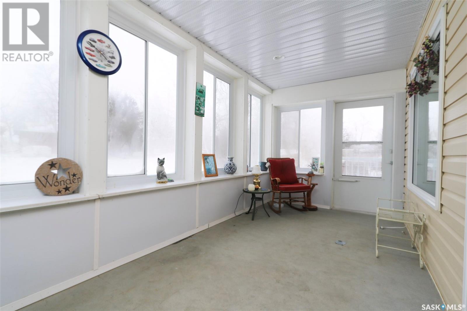 964 Whitesand Avenue Property Photo 3
