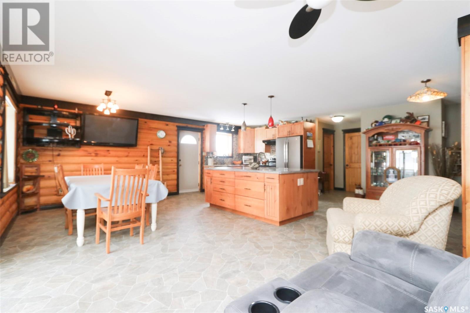 964 Whitesand Avenue Property Photo 18