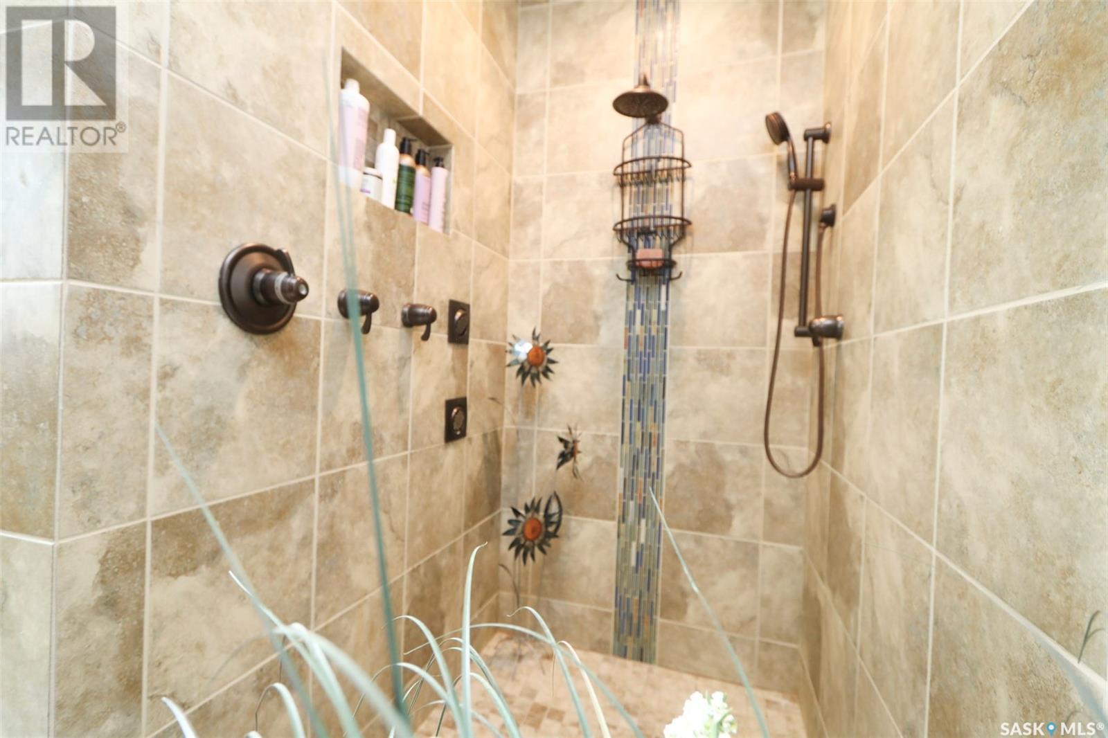 964 Whitesand Avenue Property Photo 32