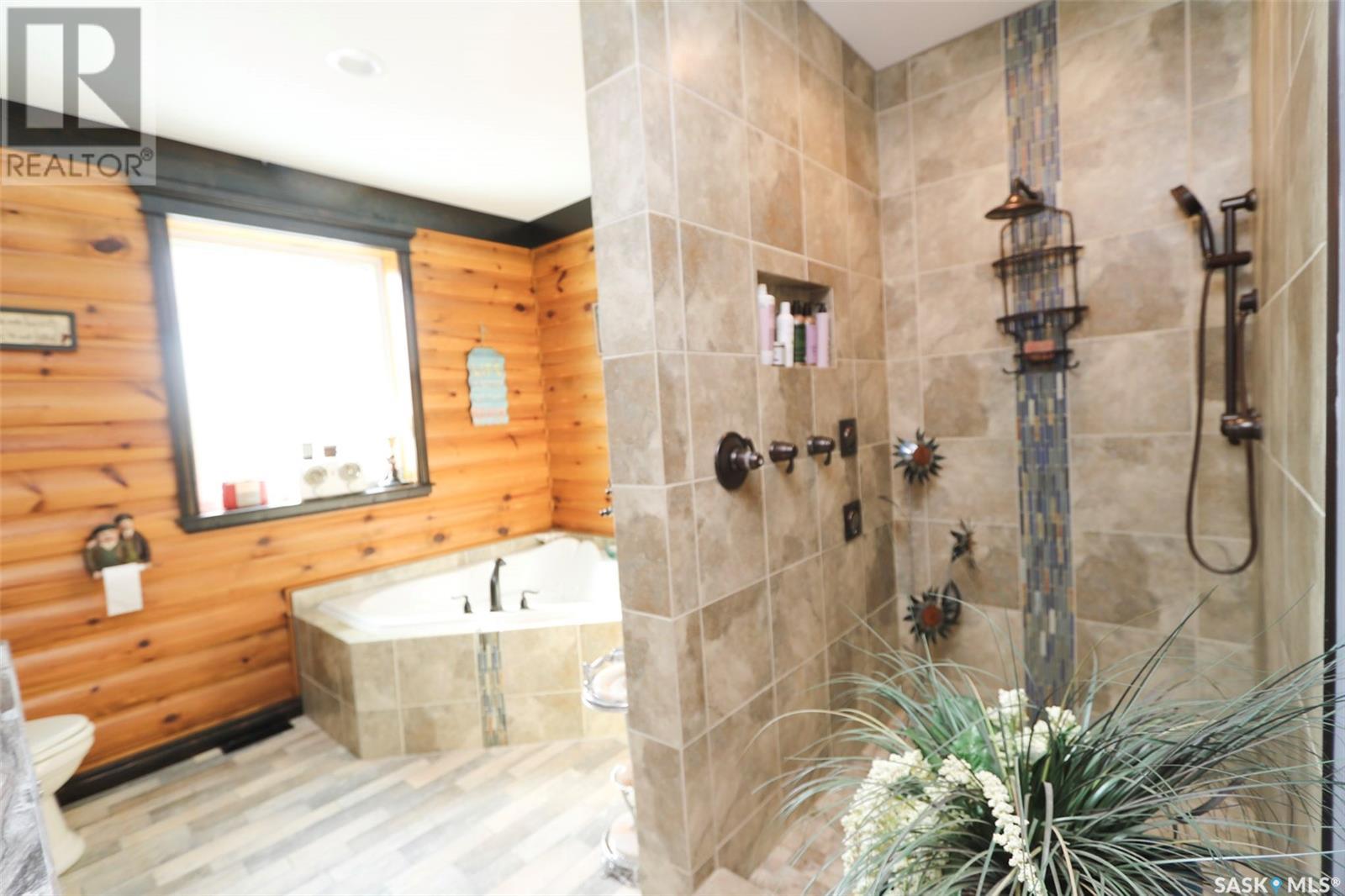 964 Whitesand Avenue Property Photo 33