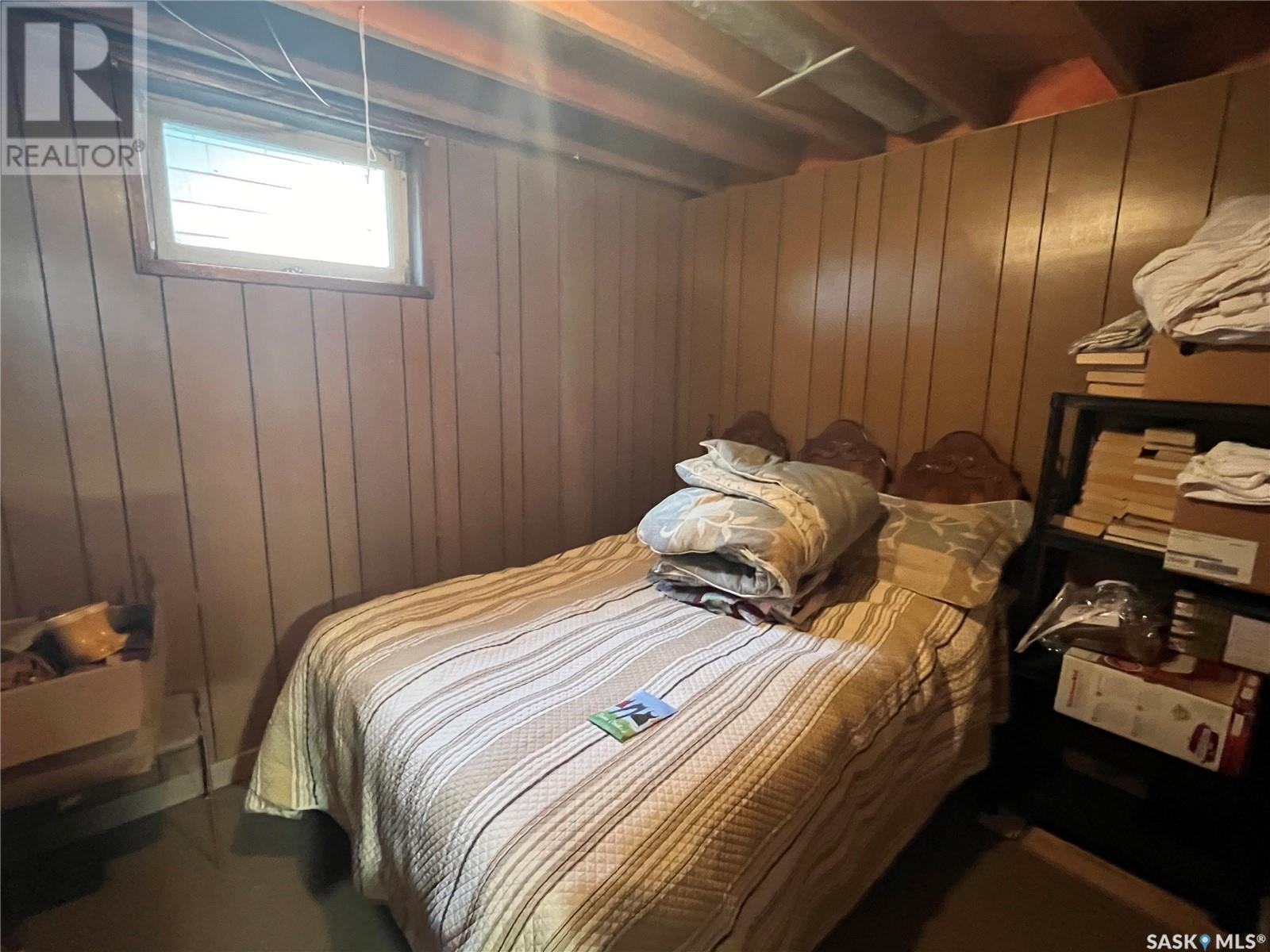 409 Saskatchewan Avenue E Property Photo 16