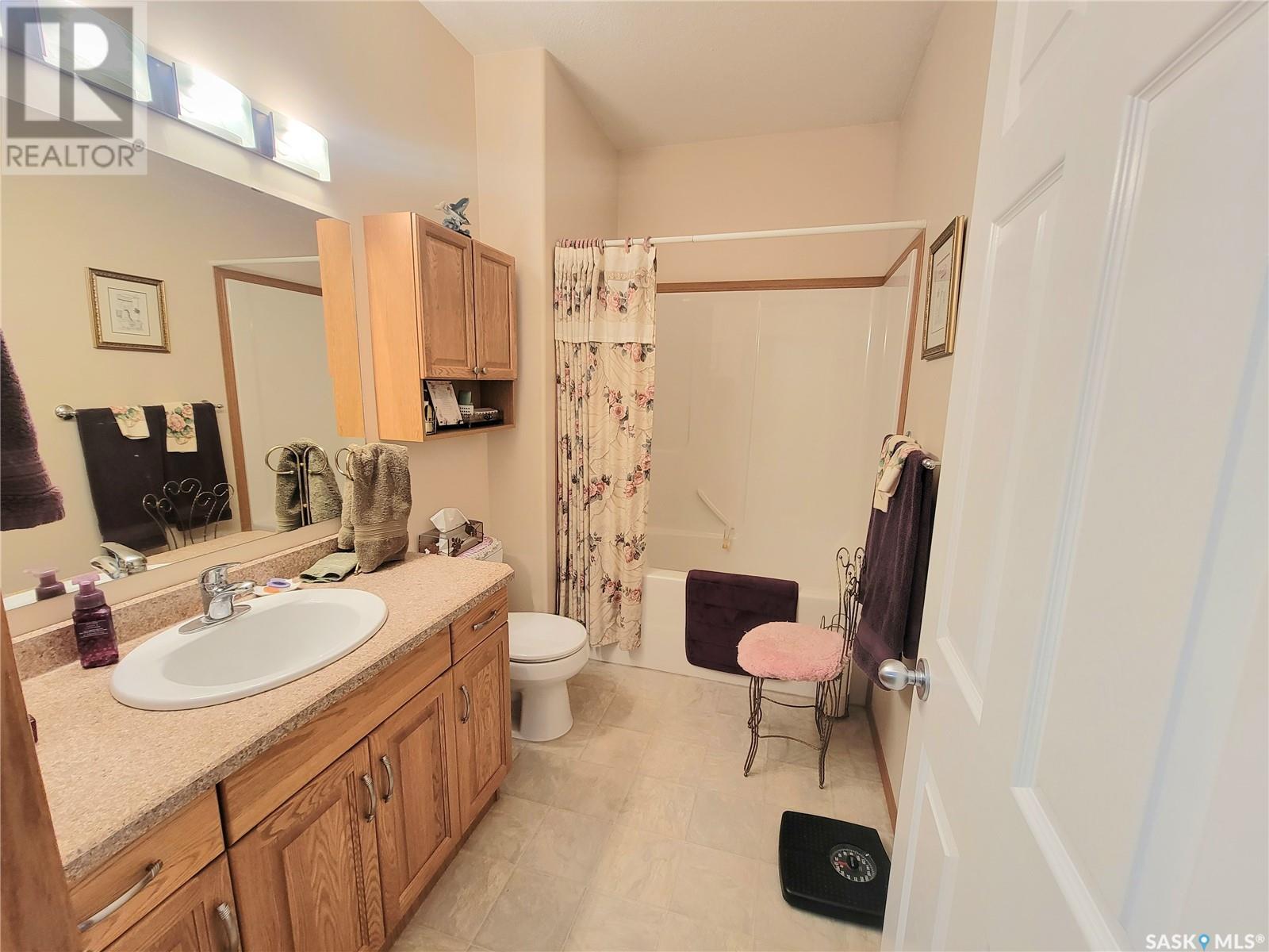 2 5364 Progress Street Property Photo 10
