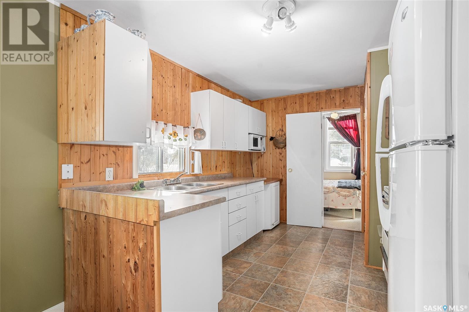 317 Sunset Drive Property Photo 12