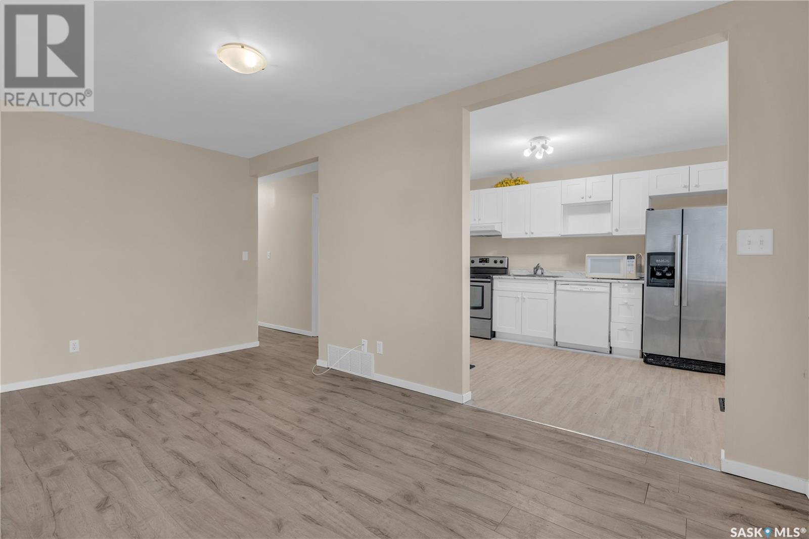 760 Rae Street Property Photo 2