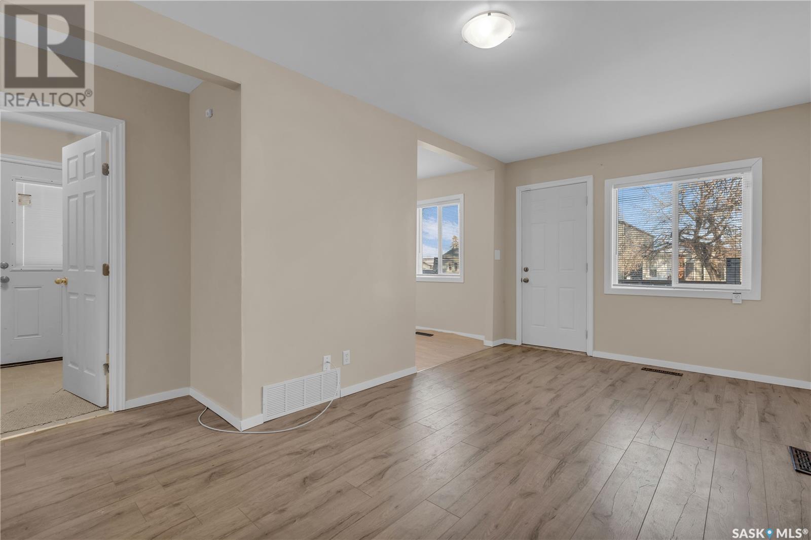 760 Rae Street Property Photo 4