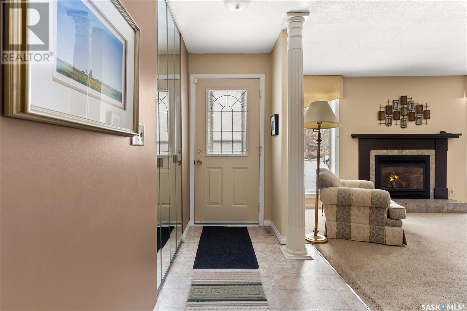181 Birchwood Crescent Property Photo 3