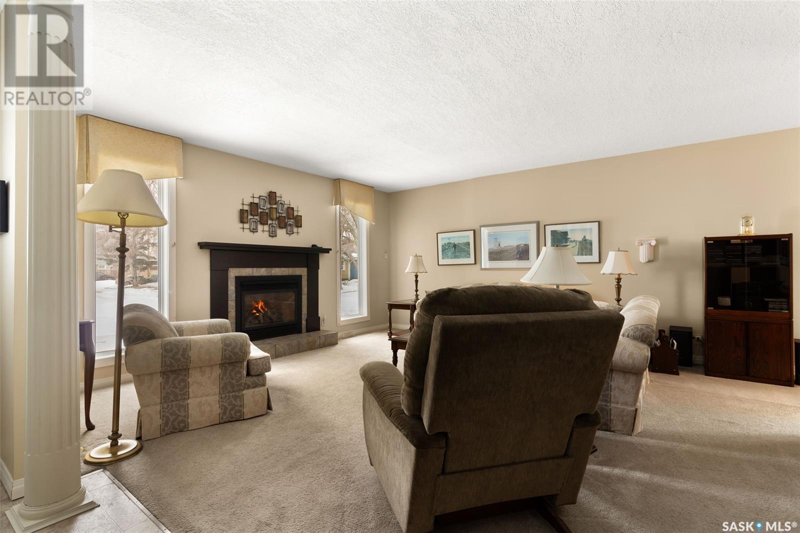 181 Birchwood Crescent Property Photo 4