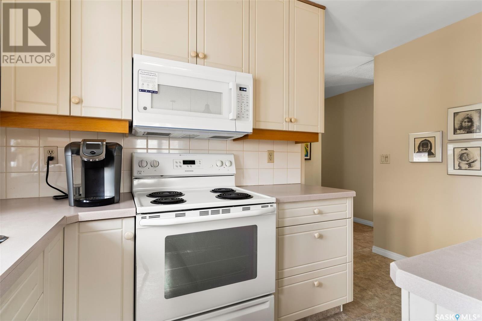 181 Birchwood Crescent Property Photo 11