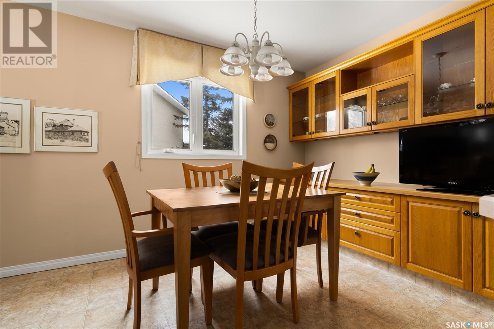 181 Birchwood Crescent Property Photo 14