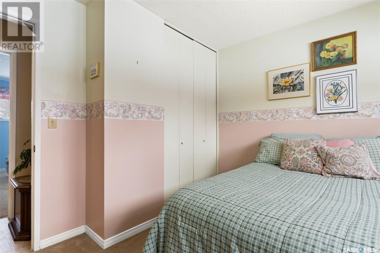181 Birchwood Crescent Property Photo 20