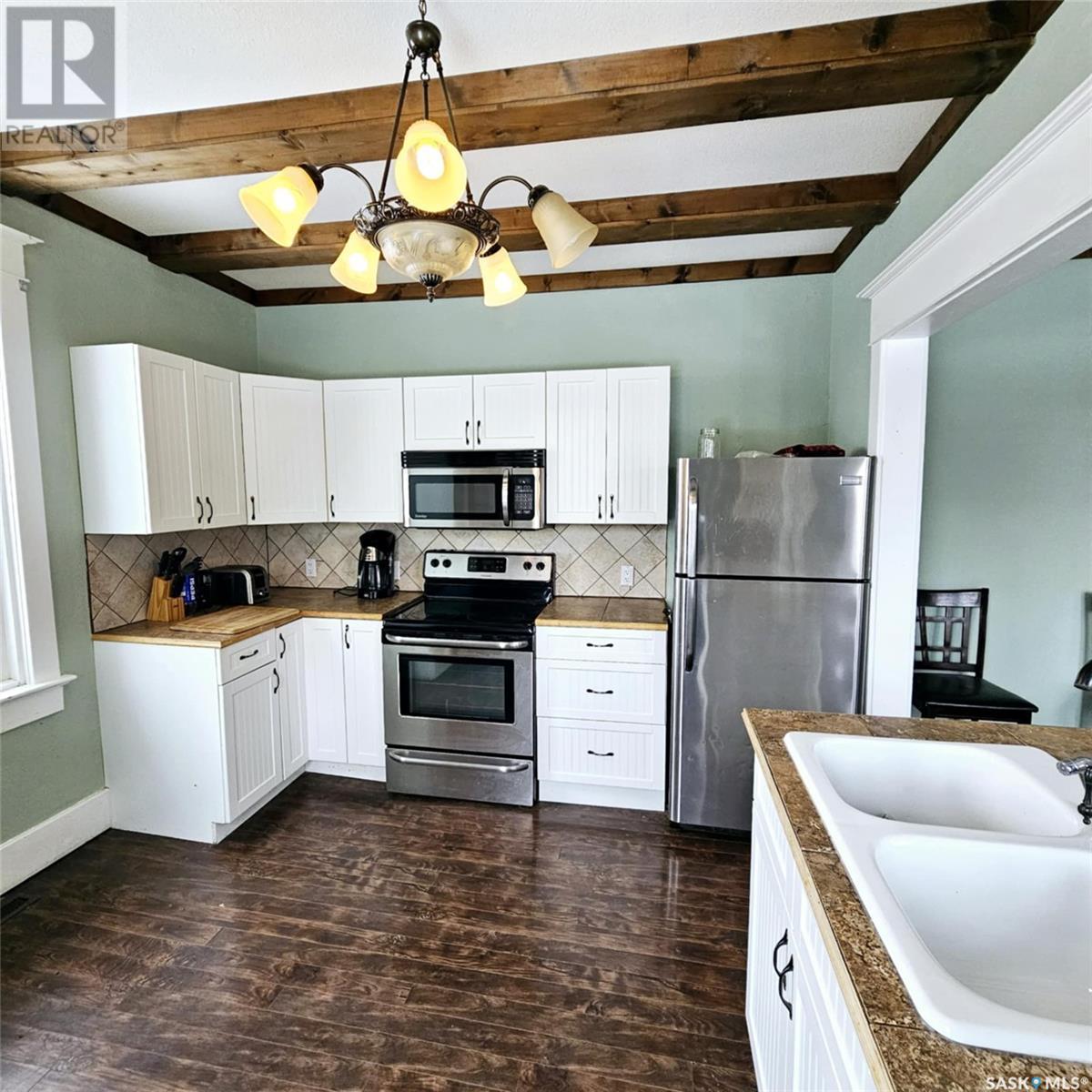 24 Walker Avenue Property Photo 10
