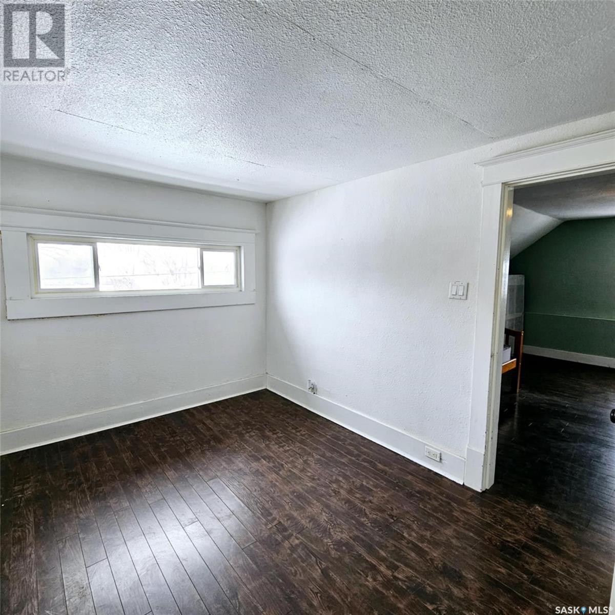 24 Walker Avenue Property Photo 32