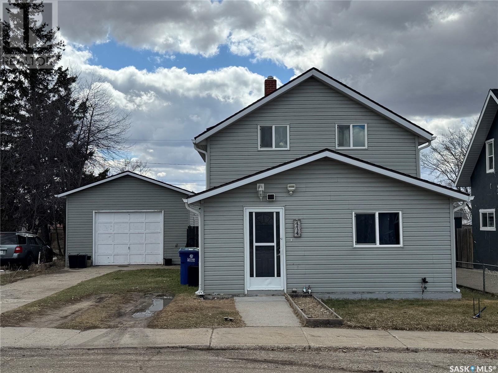 Biggar Real Estate Listings Main Image