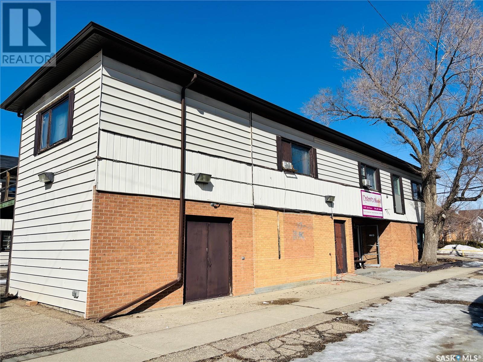1401 2nd Street Property Photo 2