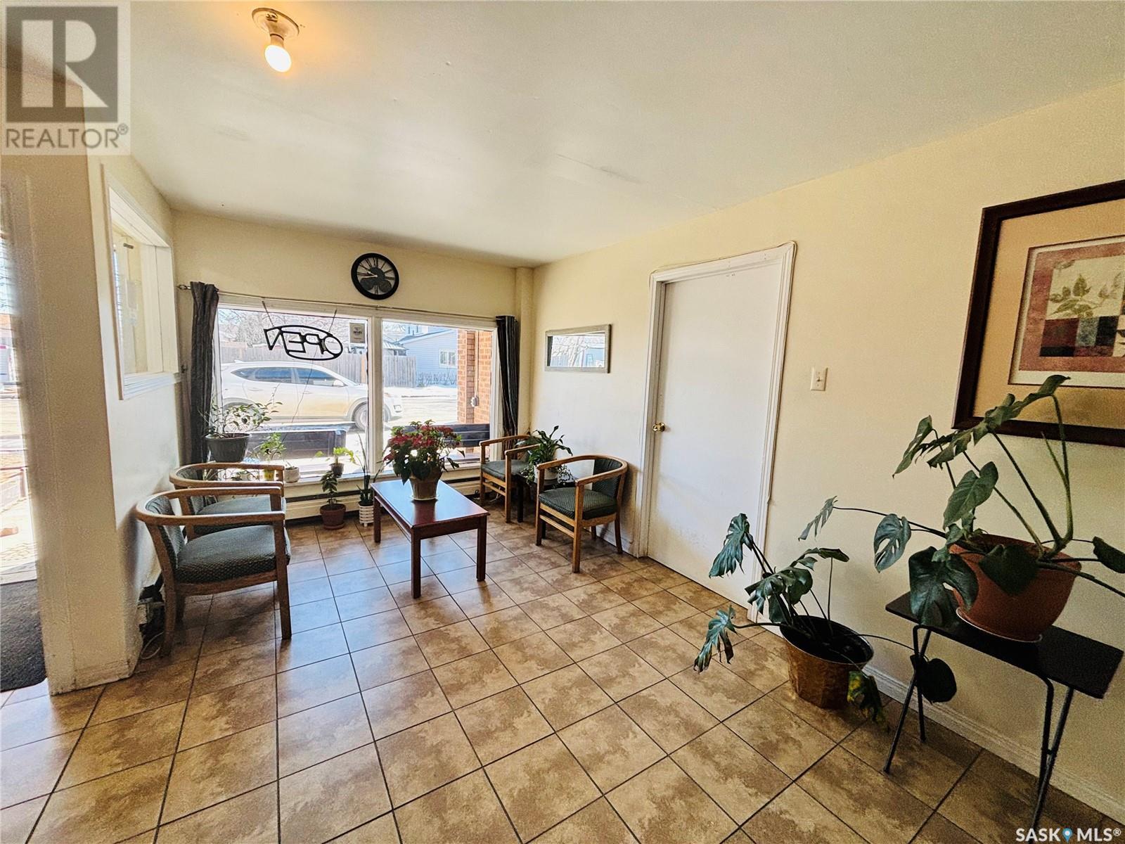 1401 2nd Street Property Photo 9