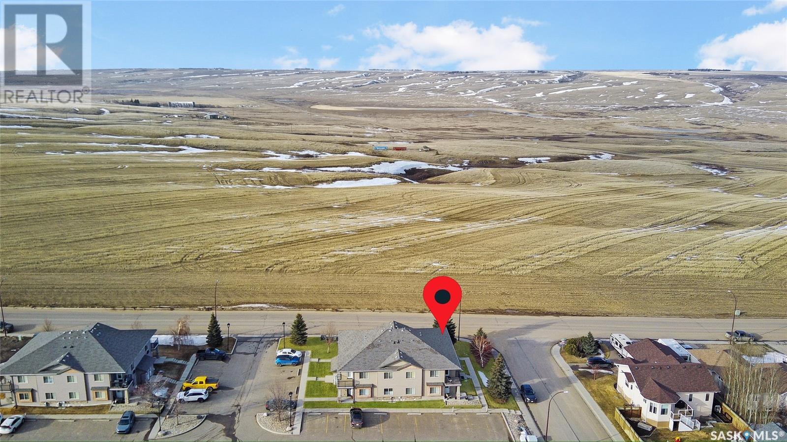 121 700 Battleford Trail Property Photo 2