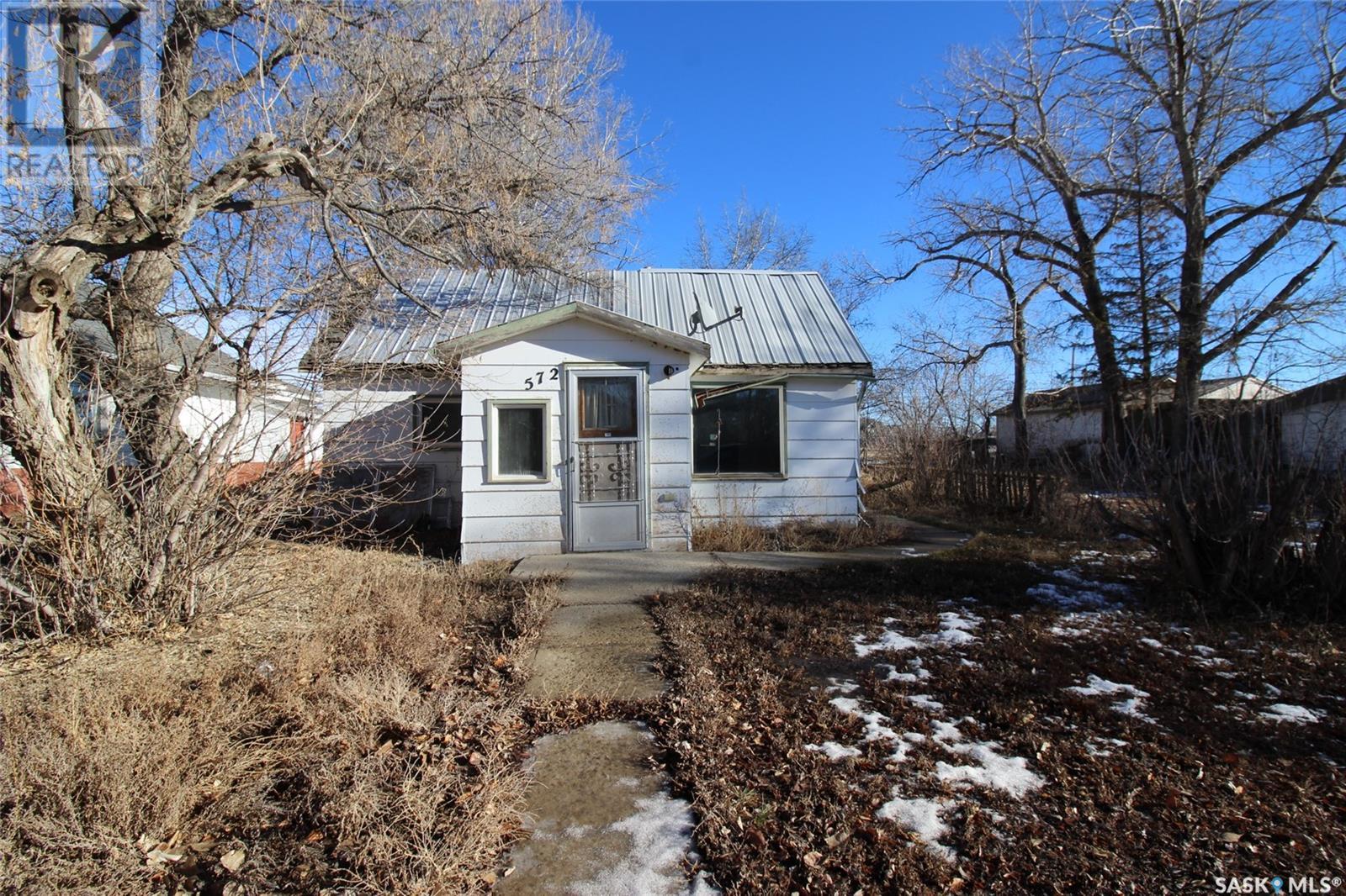 572 3rd Street E Property Photo 1